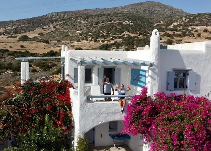 Spiti Georgia In Village Apartamento Drios